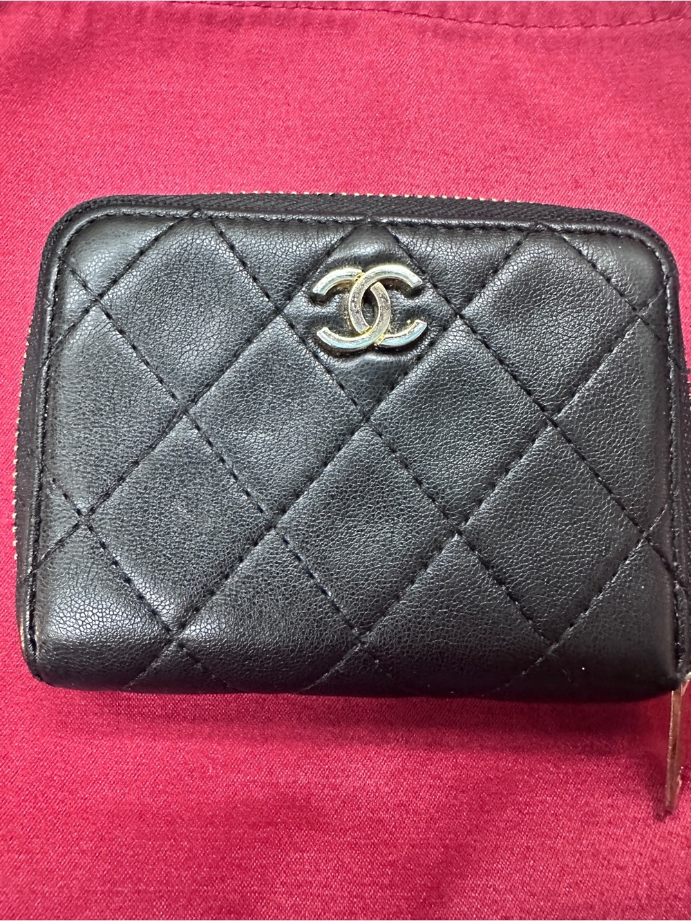 2017 CHANEL Black Quilted Leather Zip Wallet - Picture 4 of 11